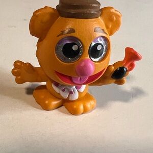 Disney let’s party Fozzy Doorable